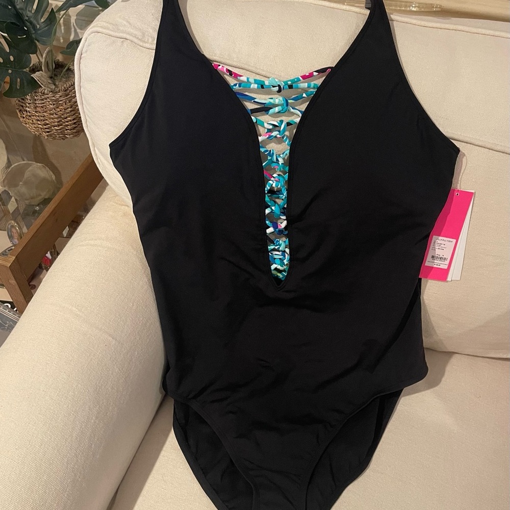 NWT Lilly Pulitzer Black One-Piece Swimsuit Isle Lattice